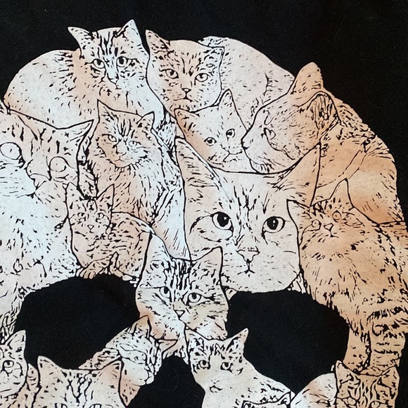 Kitten skull tshirt - Picture 5 of 5